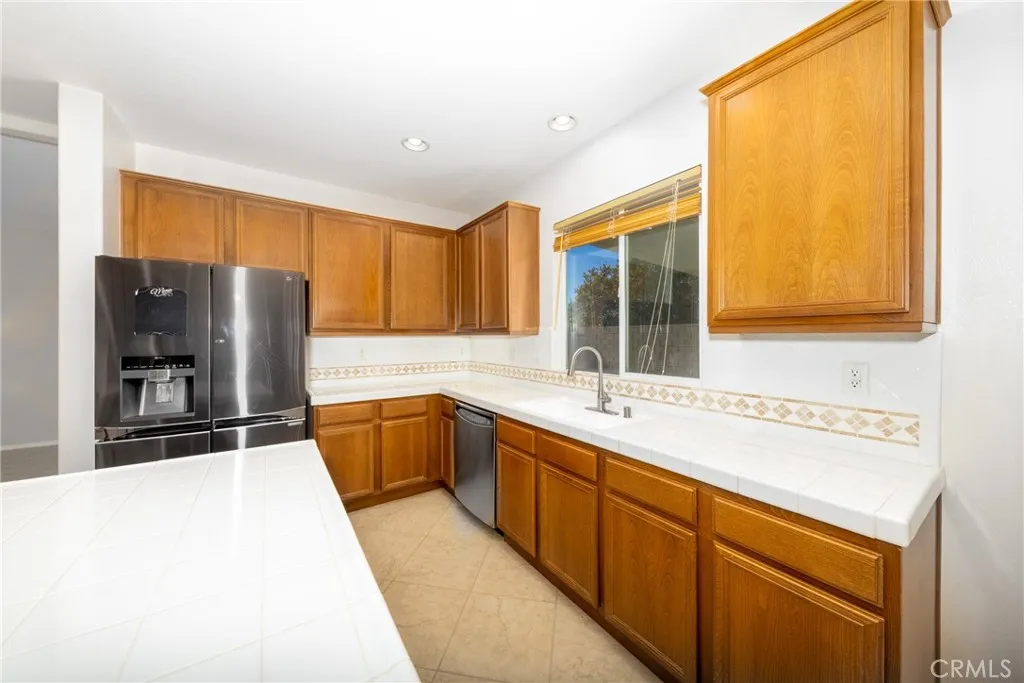 Additional image 50 of 43749 Tahoe Way, Lancaster, CA 93536