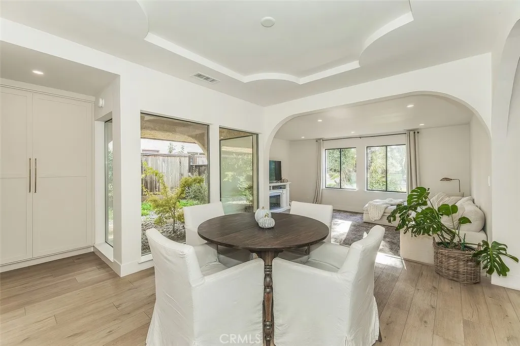 Additional image 12 of 406 E Audubon Drive, Fresno, CA 93720