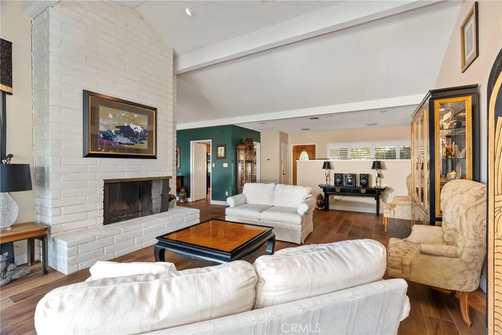 Additional image 16 of 3010 Panorama Dr, Bakersfield, CA 93306