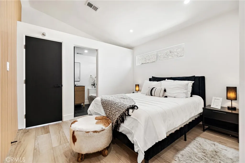 Additional image 16 of 530 W Cypress St, Compton, CA 90220