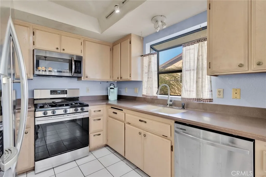 Additional image 61 of 27325 Strawberry Ln, Helendale, CA 92342