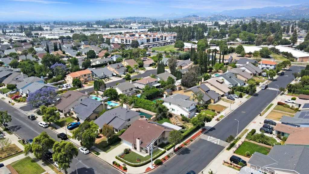 Additional image 29 of 10061 Cozycroft Ave, Chatsworth, CA 91311