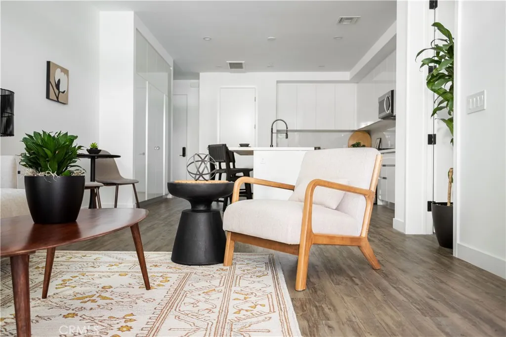 Additional image 4 of 118 Astronaut Ellison S Onizuka Street Unit 201, Los Angeles, CA 90012