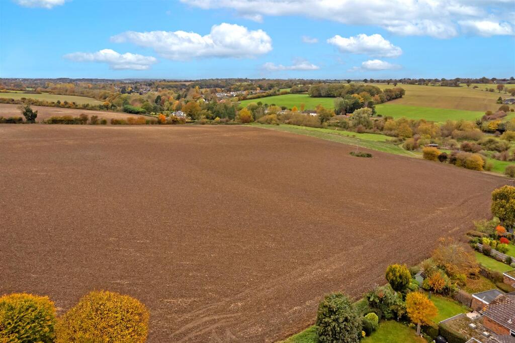 Additional image 33 of Ash Grove, Wheathampstead, St. Albans