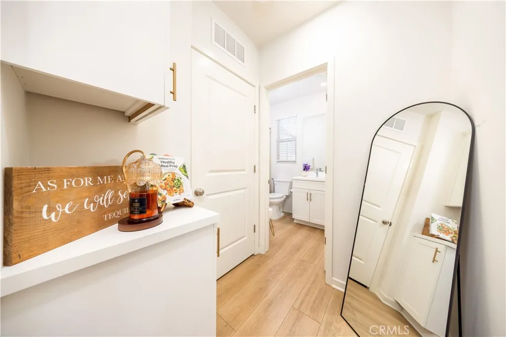 Additional image 8 of 126 Sunnyside, Irvine, CA 92618