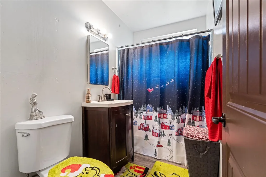 Additional image 20 of 255 W Valencia St, Rialto, CA 92376