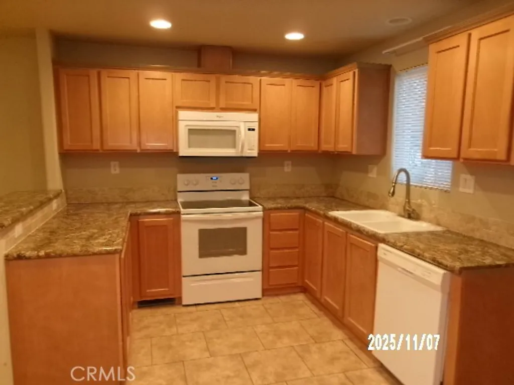 Additional image 7 of 9280 Riverview Dr, Lower Lake, CA 95457