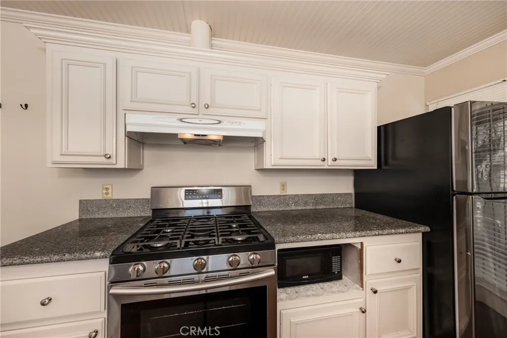 Additional image 12 of 1026 5th St, Calimesa, CA 92320