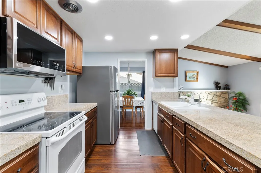 Additional image 32 of 19648 Lonerock St, Canyon Country, CA 91351