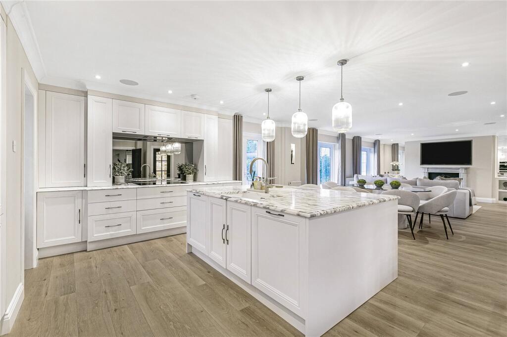 Additional image 8 of Brookmans Avenue, Brookmans Park, AL9