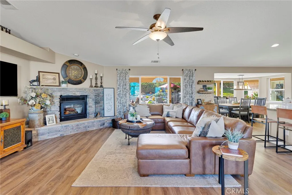 Additional image 9 of 2909 Silver Ridge Drive, Pinon Hills, CA 92372