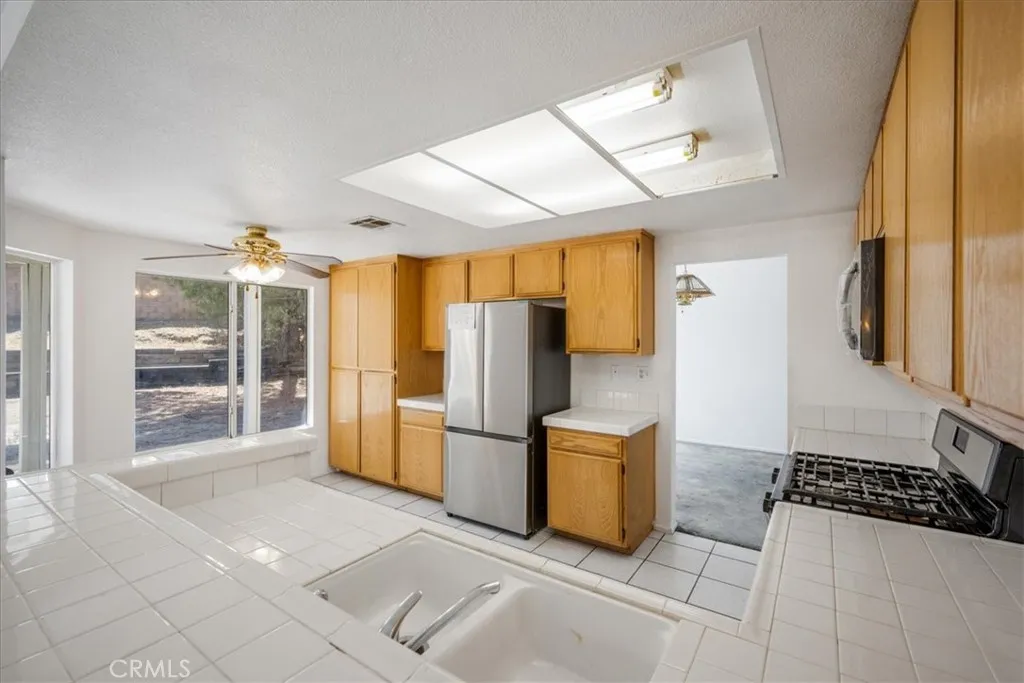 Additional image 10 of 881 Sussex Street N, San Jacinto, CA 92583