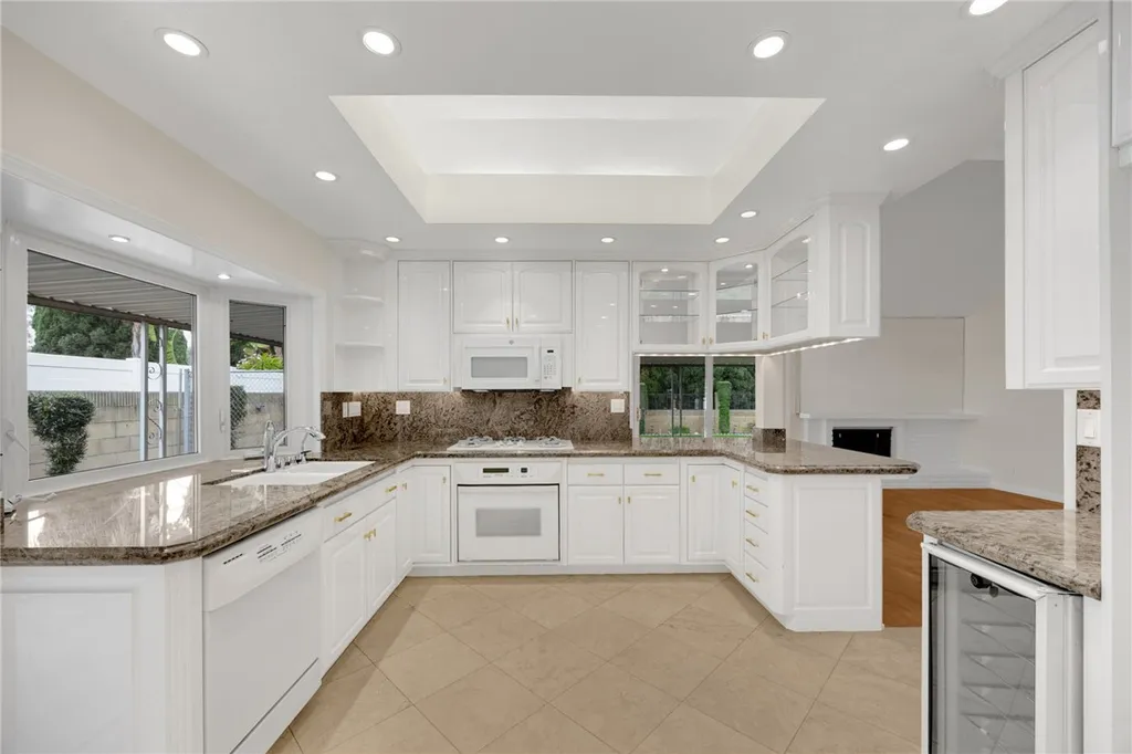 Additional image 11 of 485 Castlegate Ln, Brea, CA 92821