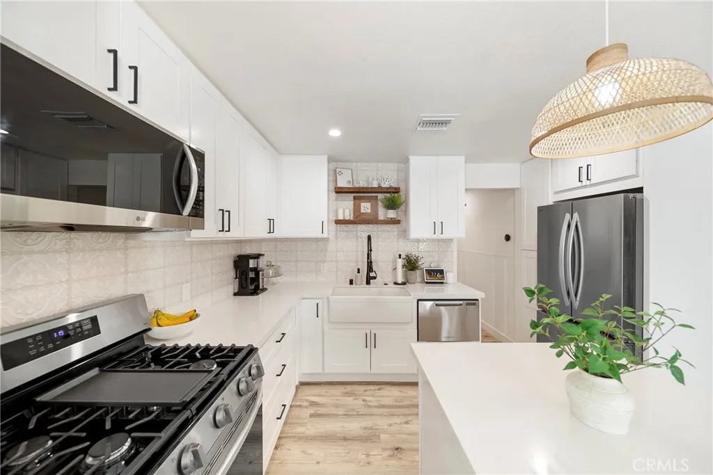 Additional image 69 of 125 Santa Paula Ave, Oxnard, CA 93035