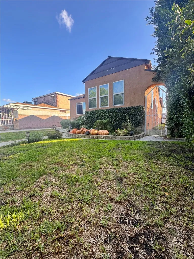 Additional image 52 of 806 E 91st St, Los Angeles, CA 90002