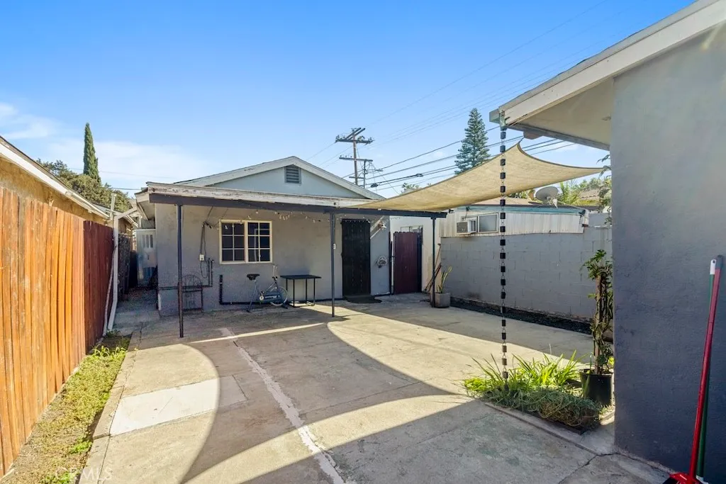 Additional image 61 of 8241 Alix Ave, Los Angeles, CA 90001
