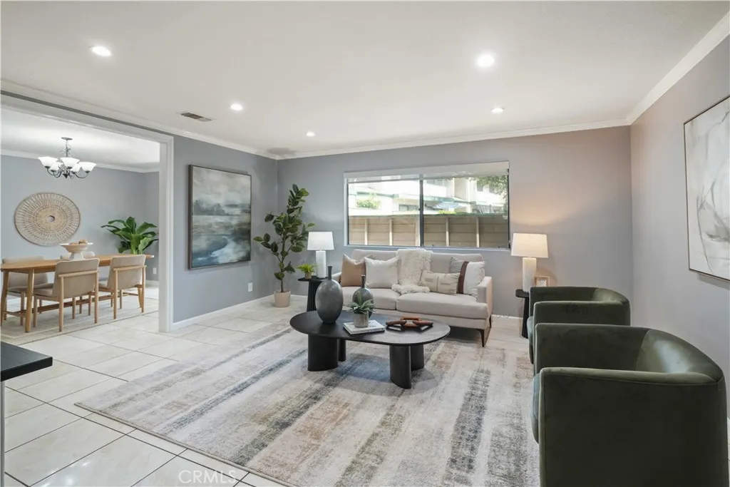 Additional image 25 of 23542 Newhall Avenue Unit 5, Newhall, CA 91321