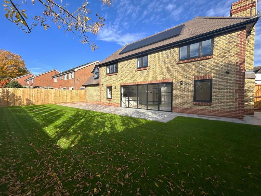 Additional image 39 of The Squirrels, Bricket Wood, St. Albans