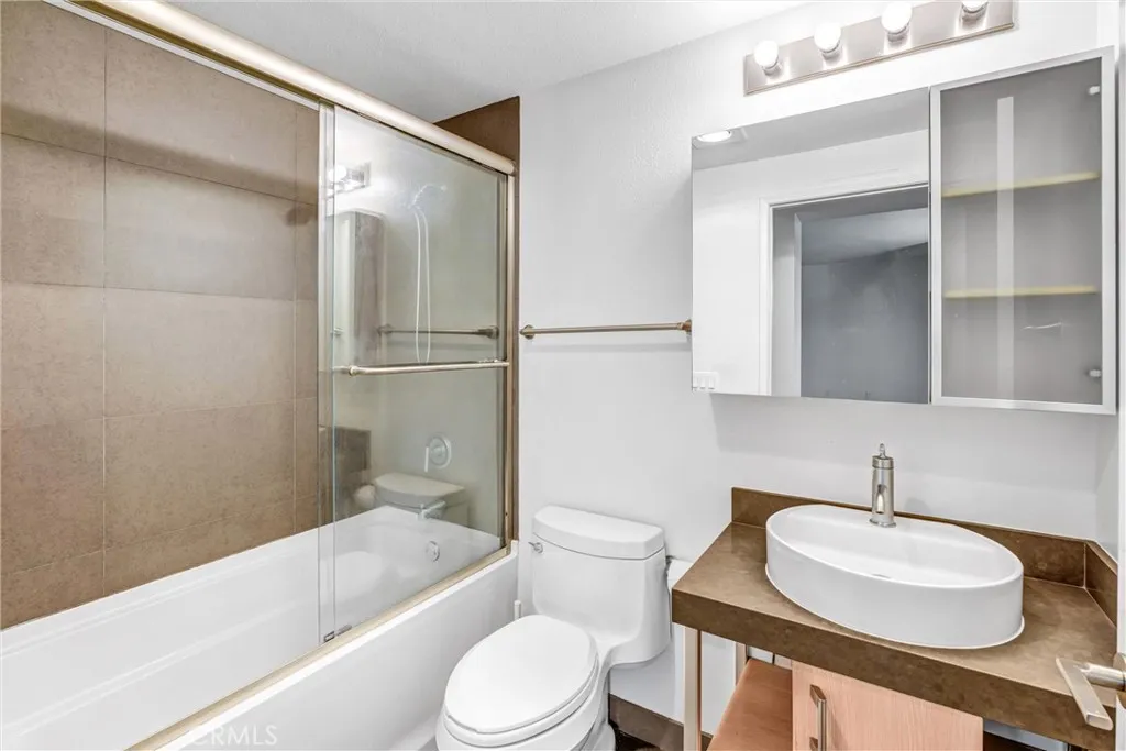 Additional image 15 of 1234 Wilshire Boulevard Unit 207, Los Angeles, CA 90017