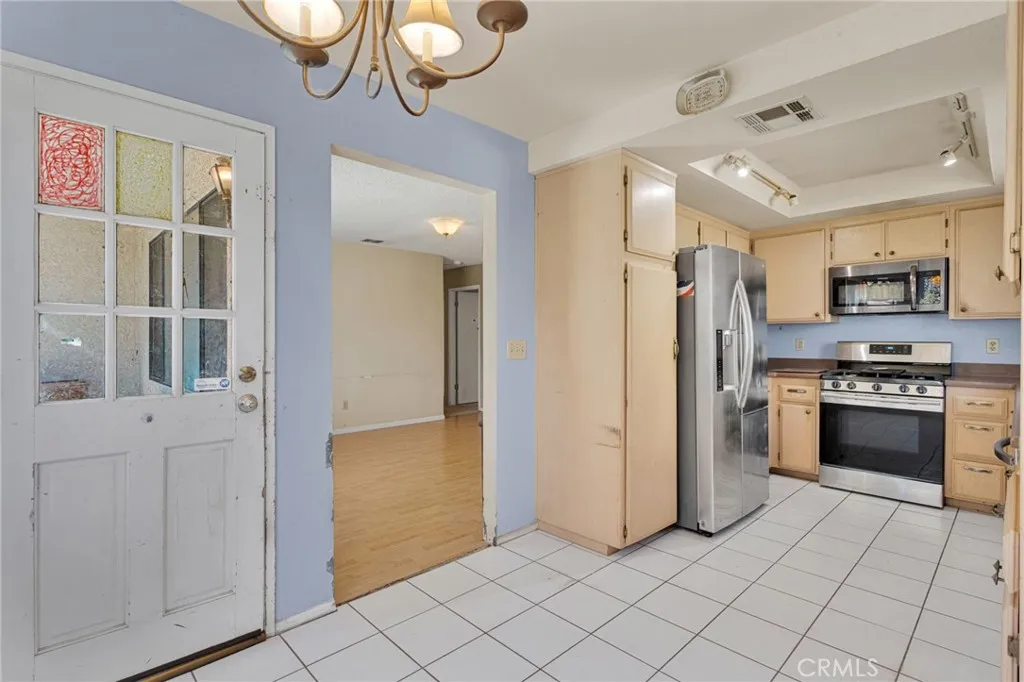 Additional image 20 of 27325 Strawberry Ln, Helendale, CA 92342