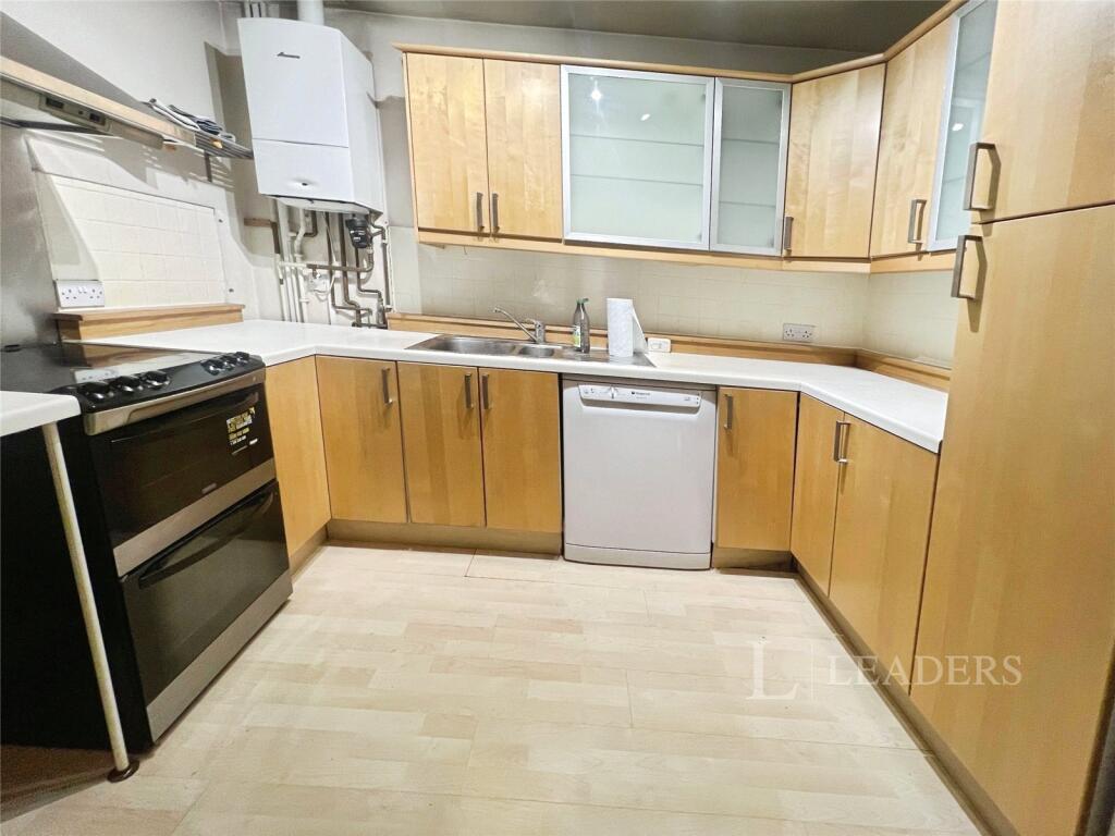 Additional image 11 of High Street, Markyate, St. Albans