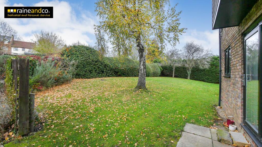 Additional image 12 of Newlands, Hatfield