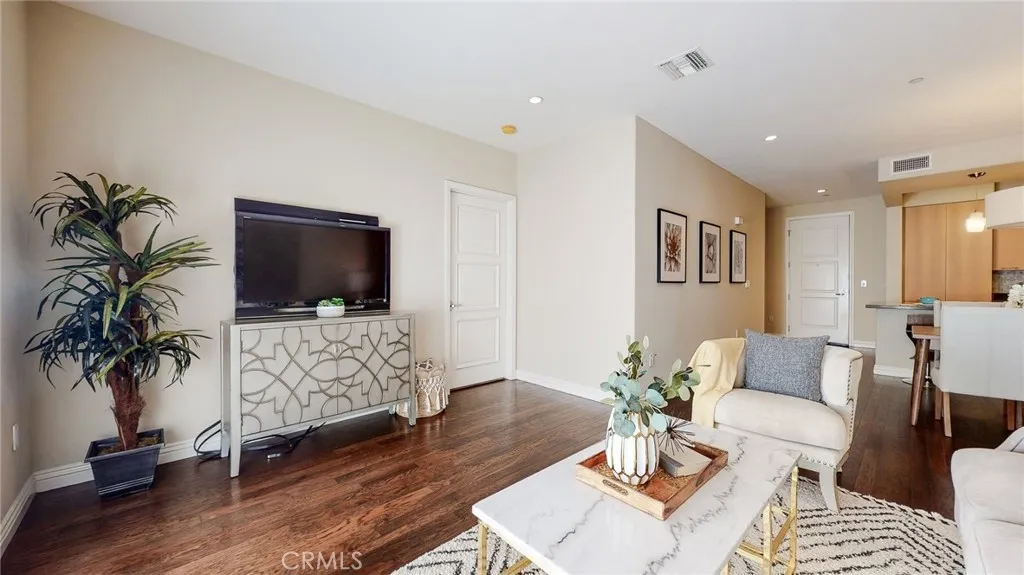 Additional image 46 of 568 Caruso Avenue, Glendale, CA 91210