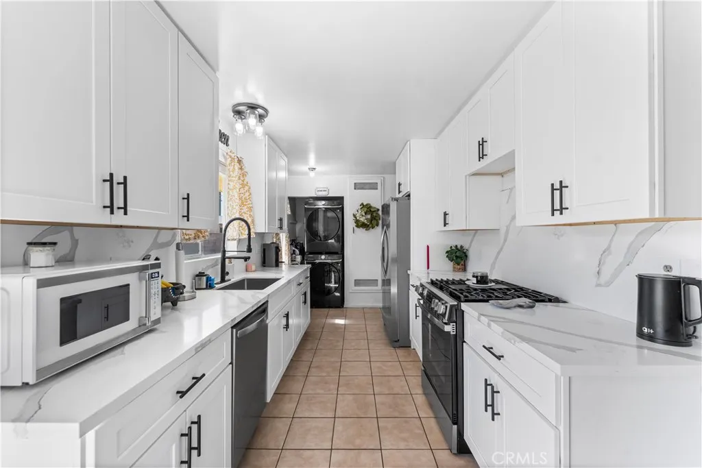 Additional image 12 of 2130 Orange Street, Rosamond, CA 93560