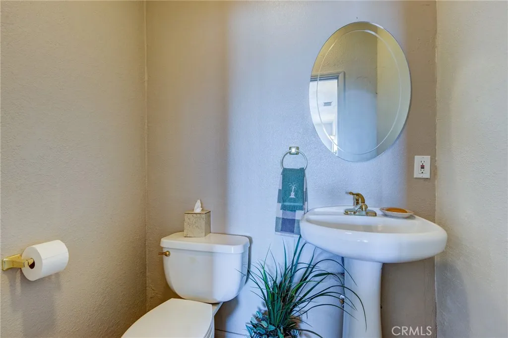 Additional image 46 of 8605 Cantel Court, Oak Hills, CA 92344