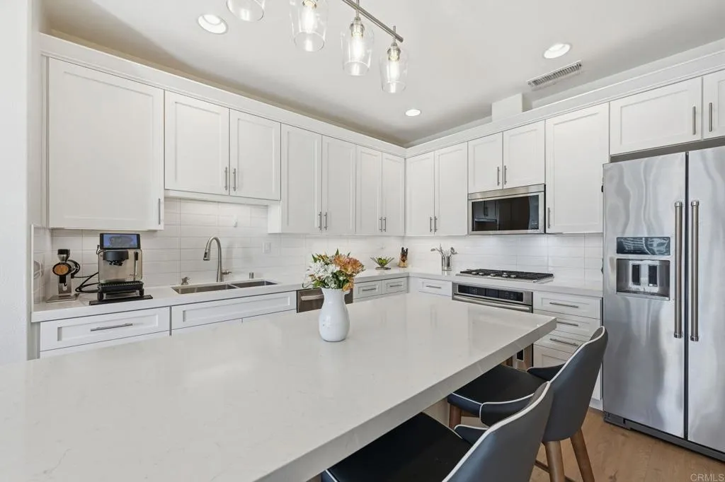 Additional image 3 of 6325 Alexandri Circle, Carlsbad, CA 92011