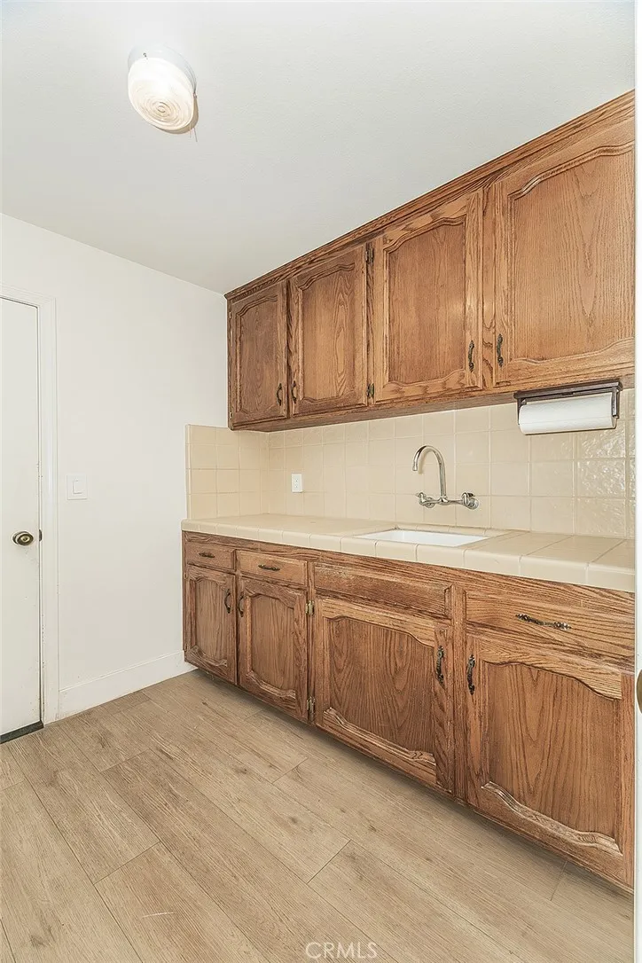 Additional image 114 of 406 E Audubon Drive, Fresno, CA 93720