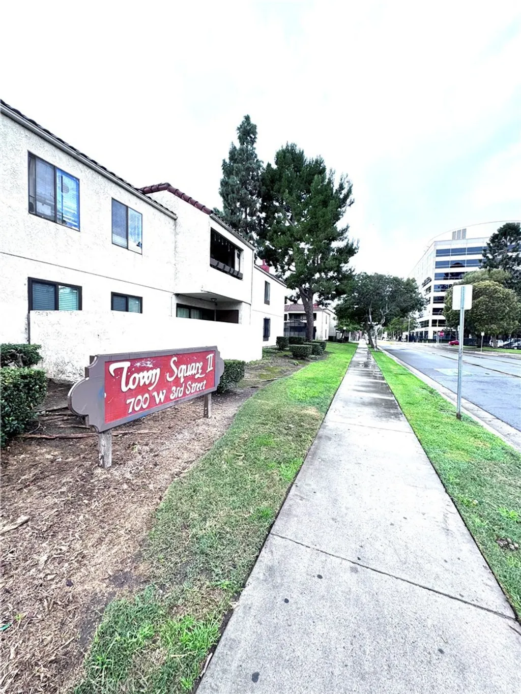 Additional image 2 of 700 W 3rd St Unit B107, Santa Ana, CA 92701