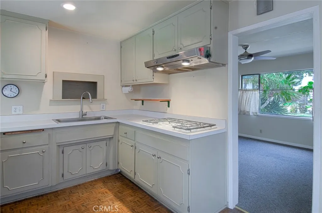 Additional image 50 of 999 Oak Street, Costa Mesa, CA 92627