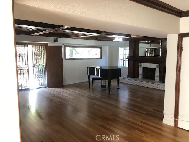 Additional image 44 of 1009 S Rimpau Blvd, Los Angeles, CA 90019