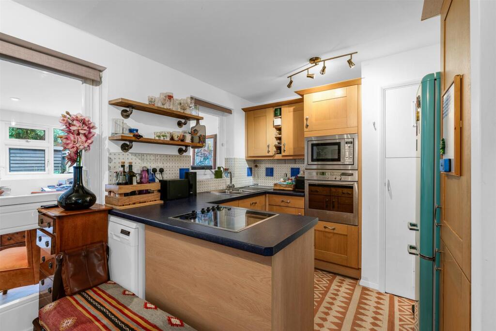 Additional image 7 of Lower Green, Tewin