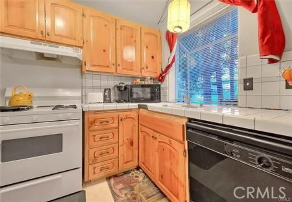 Additional image 11 of 785 Woodland Rd, Crestline, CA 92325