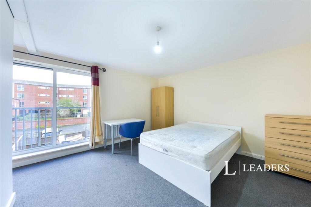 Additional image 4 of Aviation Avenue, Hatfield, Hertfordshire, AL10