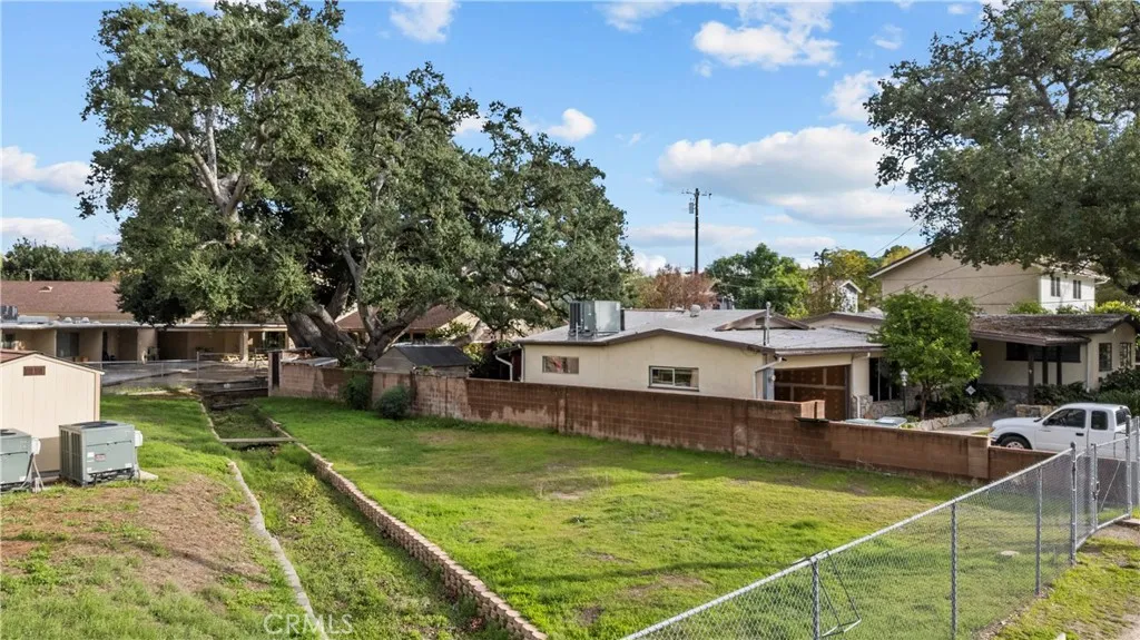 Additional image 72 of 24422 Valley St, Newhall, CA 91321