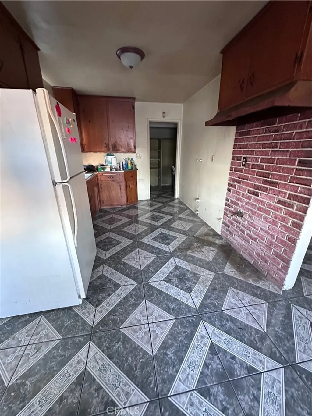 Additional image 6 of 262 N Larch Avenue, Rialto, CA 92376