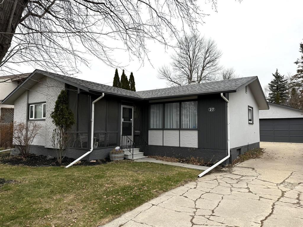Property image for 27 McMasters Road|Winnipeg, Manitoba R3T2Y2