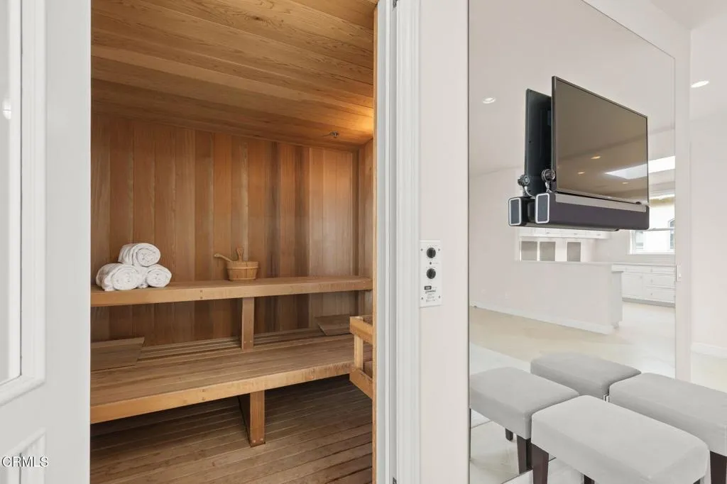 Additional image 46 of 1135 Capri Way, Oxnard, CA 93035