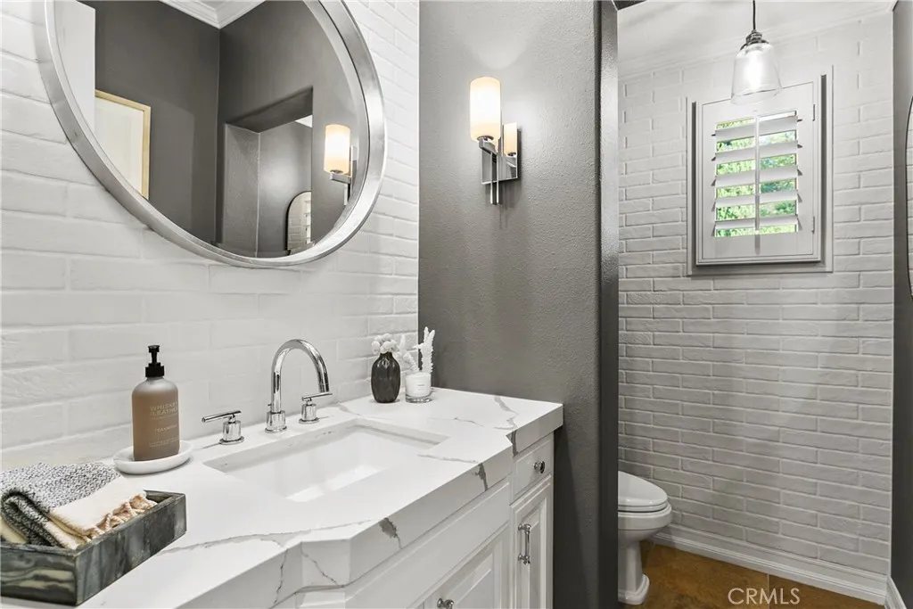 Additional image 96 of 10885 Silverado Ter, Tustin, CA 92782