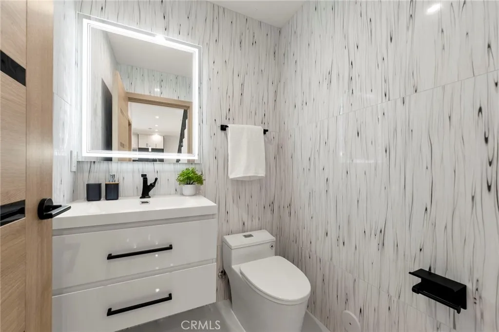 Additional image 87 of 4252 Shadyglade, Studio City, CA 91604