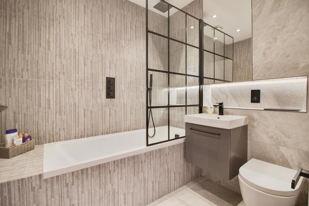 Additional image 13 of Parkway, Welwyn Garden City