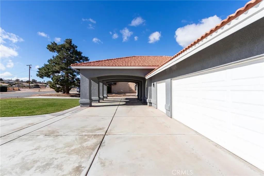 Additional image 8 of 18724 Danbury Ave, Hesperia, CA 92345