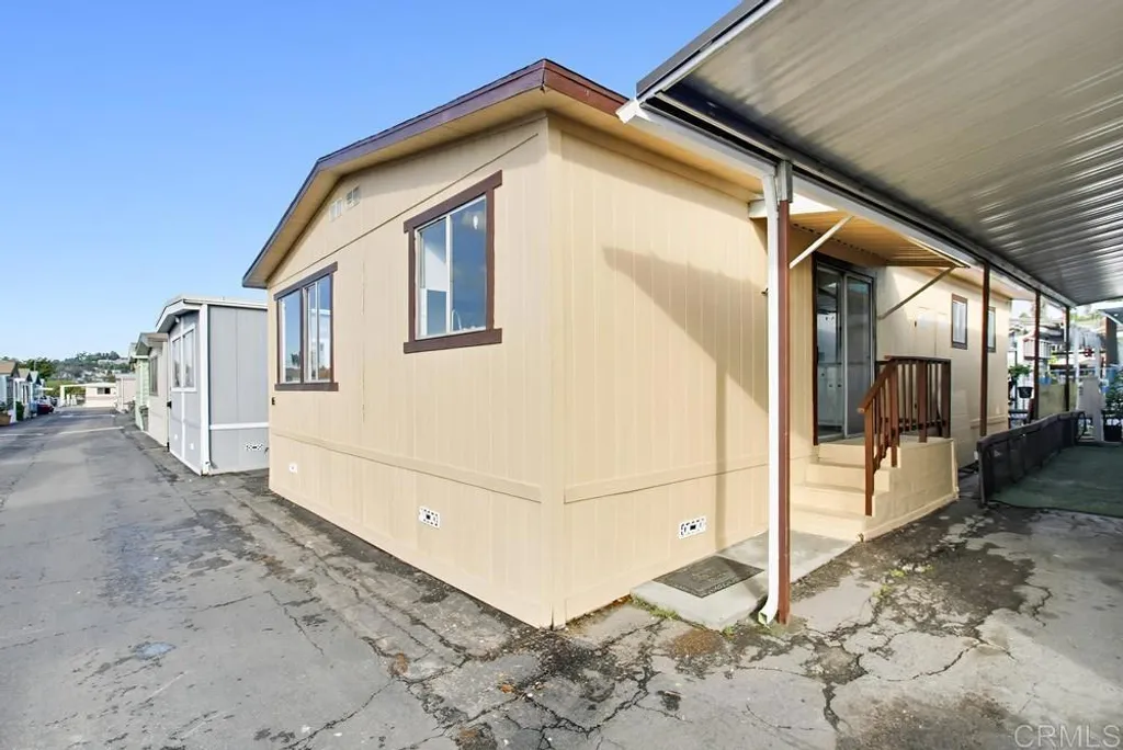 Additional image 6 of 402 63rd Street Unit 115, San Diego, CA 92114