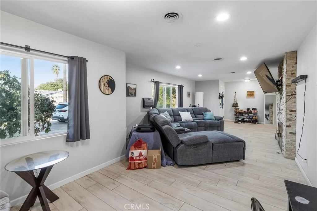 Additional image 44 of 1929 E Oakland Ave, Hemet, CA 92544