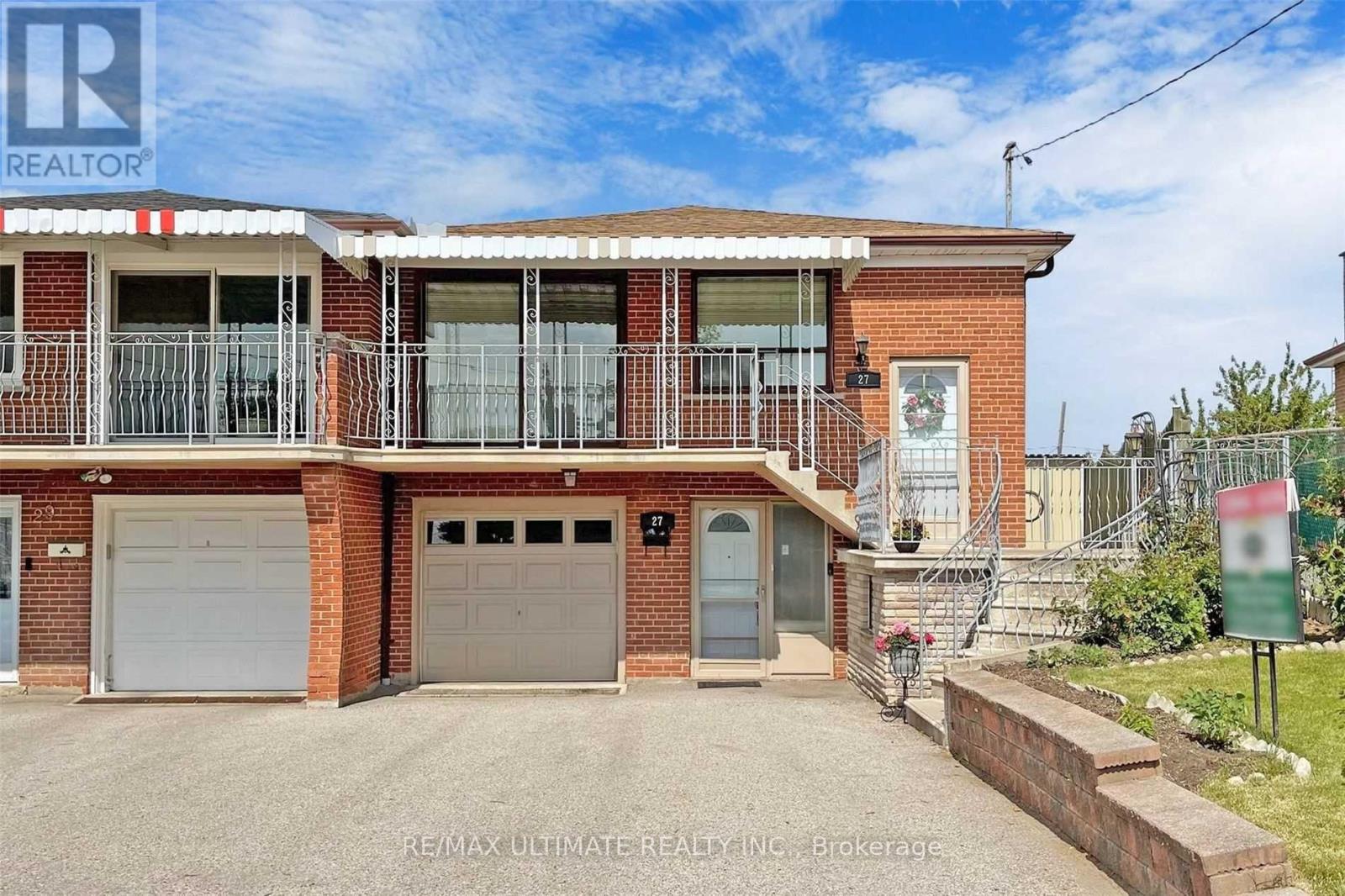 Property image for MAIN FLOOR - 27 COBB AVENUE|Toronto (Glenfield-Jane Heights), Ontario M3L2A2