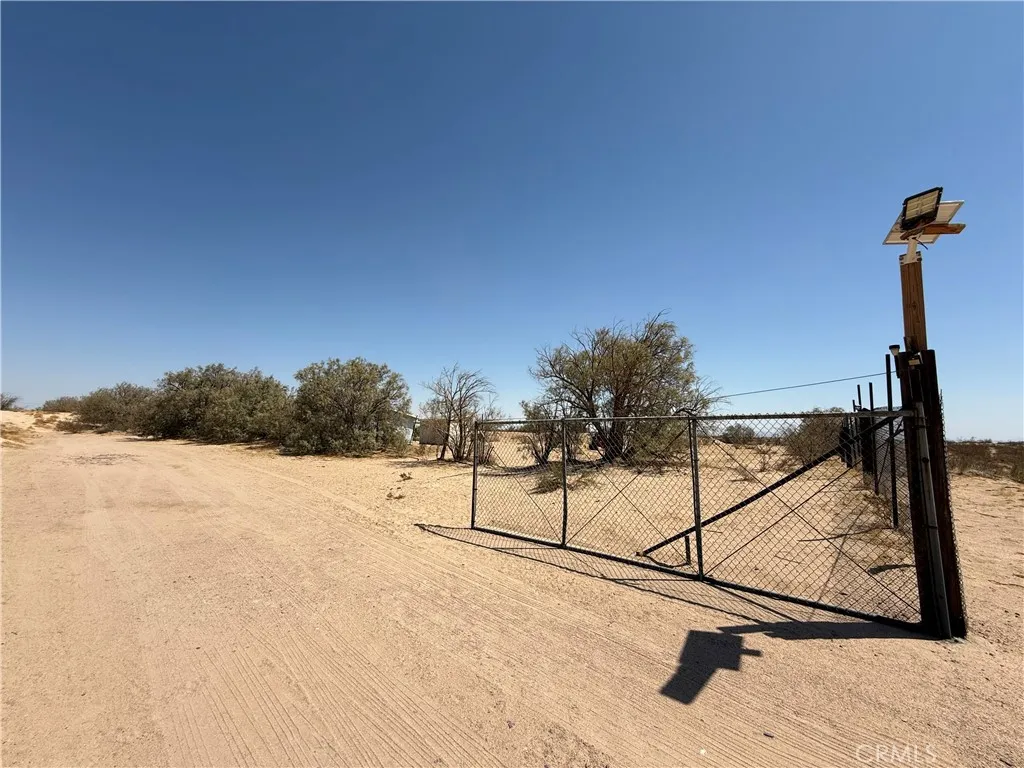 Additional image 39 of 41455 Coventry St, Newberry Springs, CA 92365