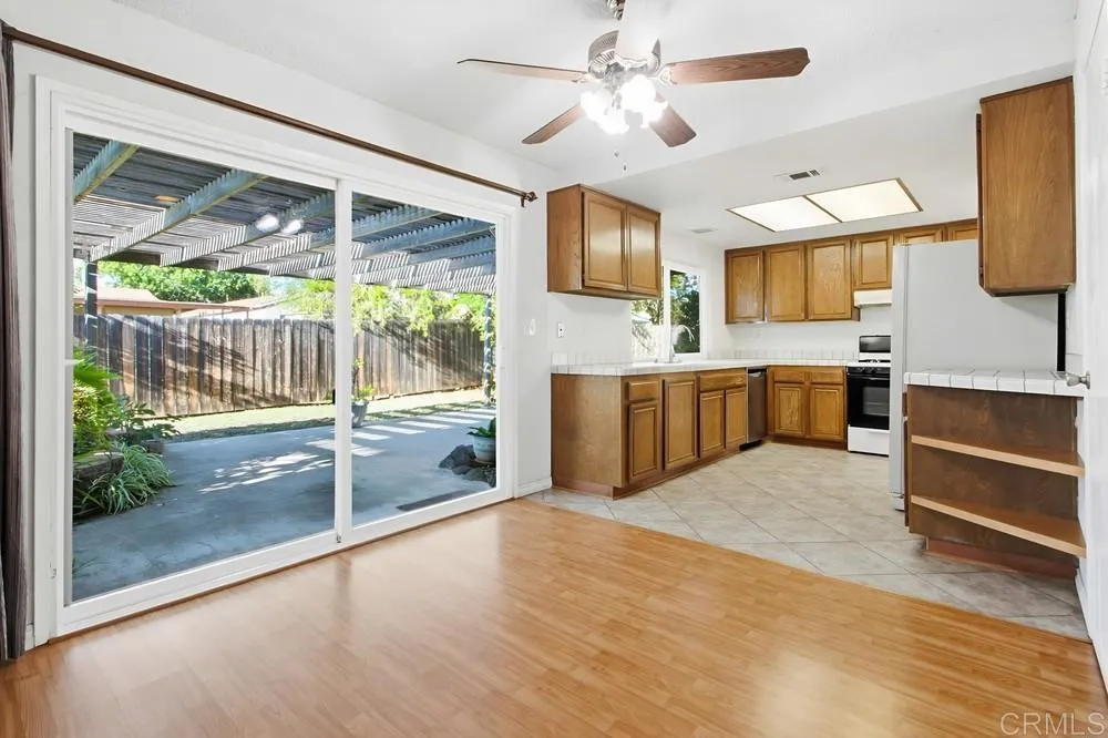 Additional image 42 of 1237 Armstrong Circle, Escondido, CA 92027